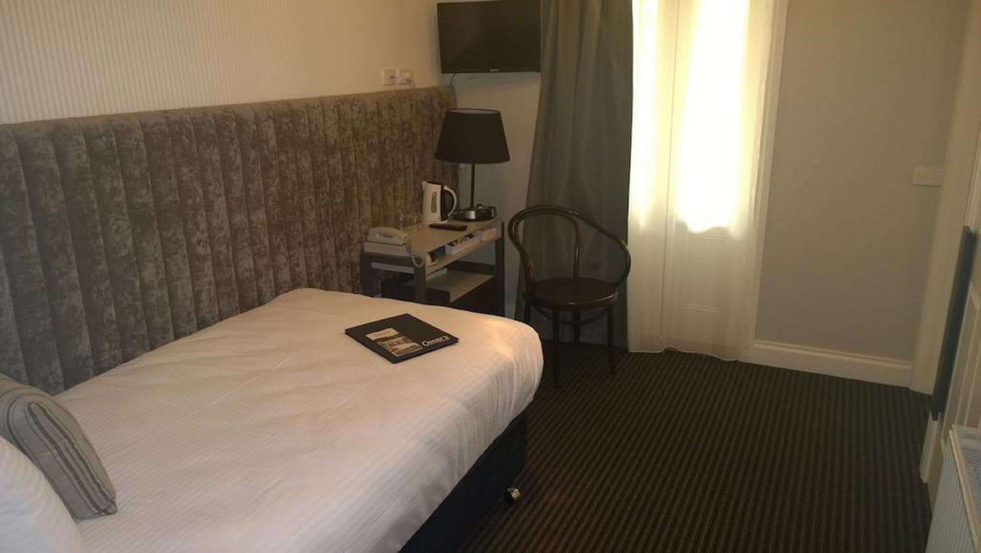 ออสการ์ ออน เดอะ ยารา Hotel วอร์เบอร์ตัน ภายนอก รูปภาพ