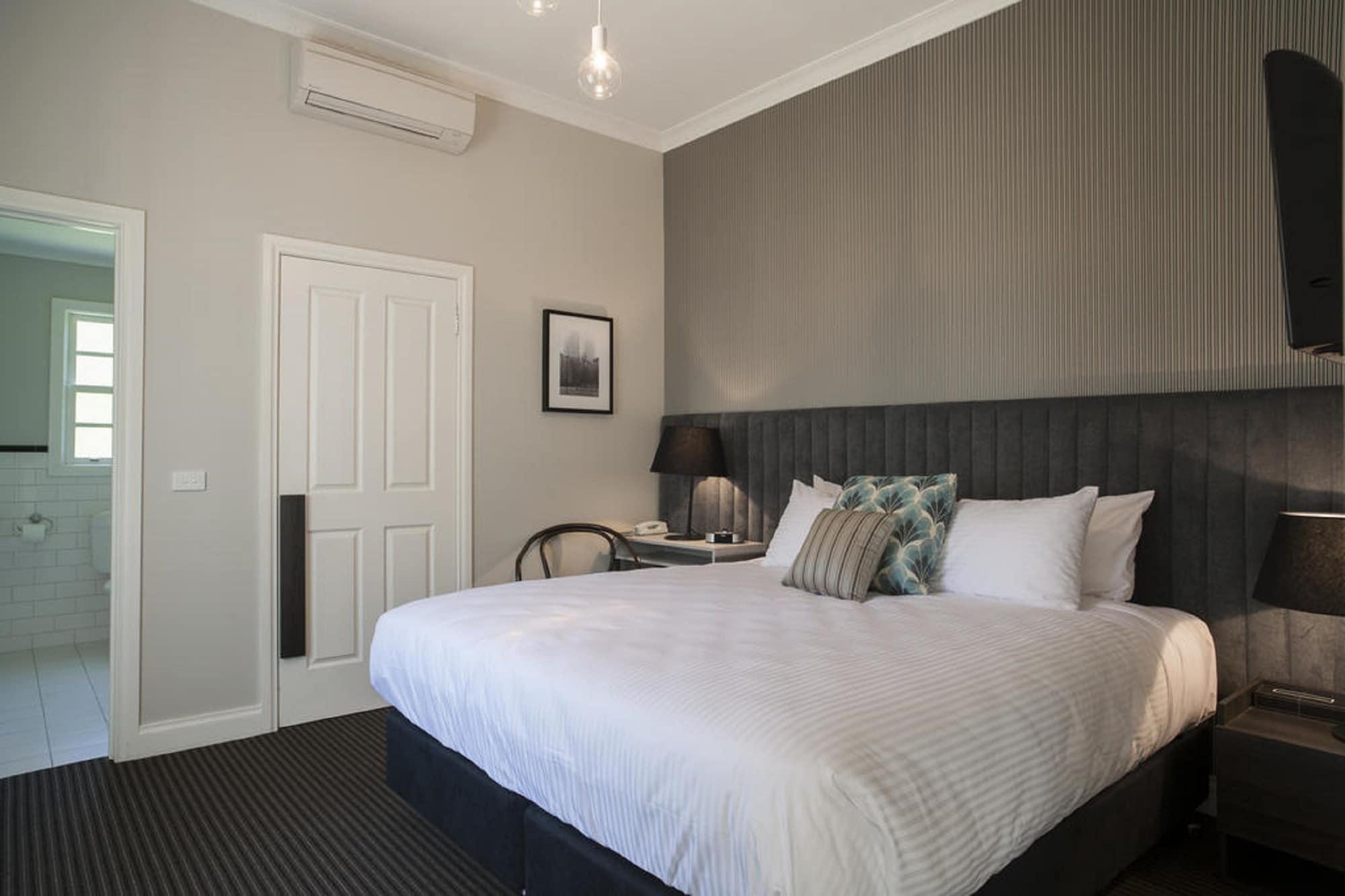 ออสการ์ ออน เดอะ ยารา Hotel วอร์เบอร์ตัน ภายนอก รูปภาพ