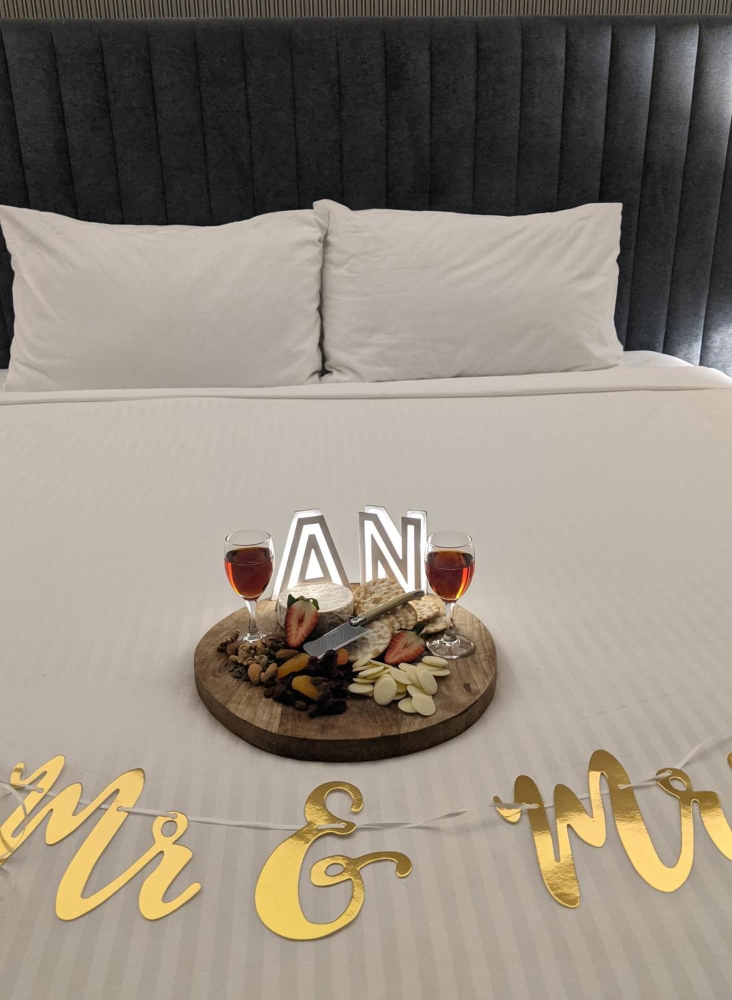 ออสการ์ ออน เดอะ ยารา Hotel วอร์เบอร์ตัน ภายนอก รูปภาพ