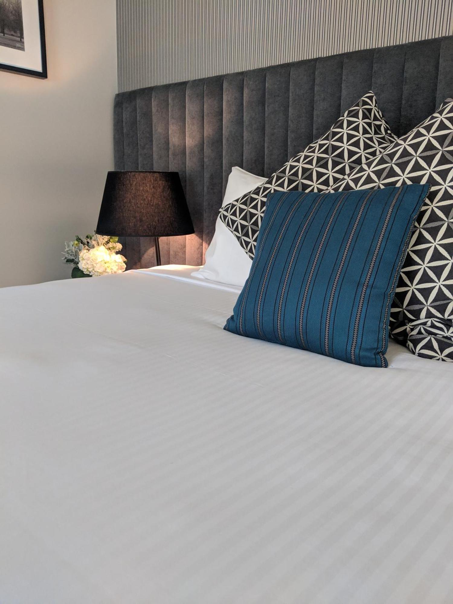 ออสการ์ ออน เดอะ ยารา Hotel วอร์เบอร์ตัน ภายนอก รูปภาพ